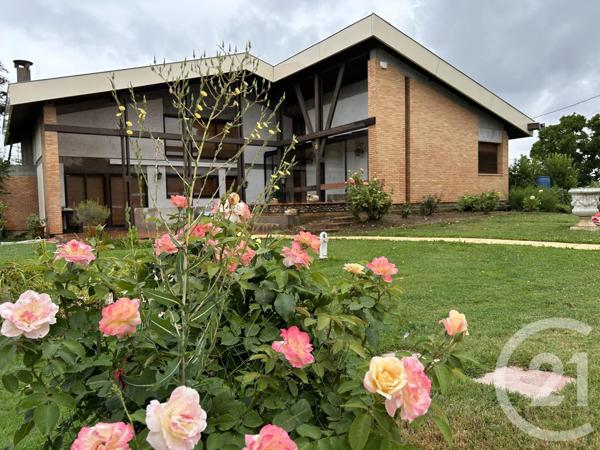 Maison à vendre  5 pièces - 155,08 m2 LA VILLE DIEU DU TEMPLE - 82