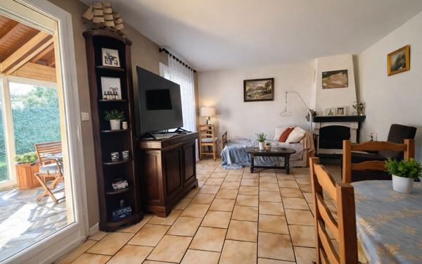 Maison à vendre    4 pièces • 80,46 m2 Bordeaux