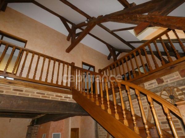 Propriete à vendre 8 pièces SAINT GERMAIN DU BOIS (71)