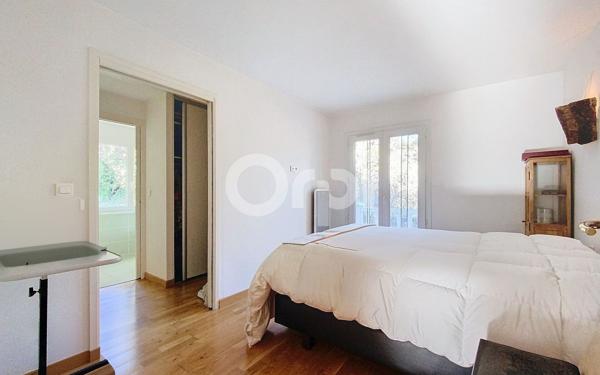Maison à vendre    8 pièces •  Roquebrune-sur-Argens