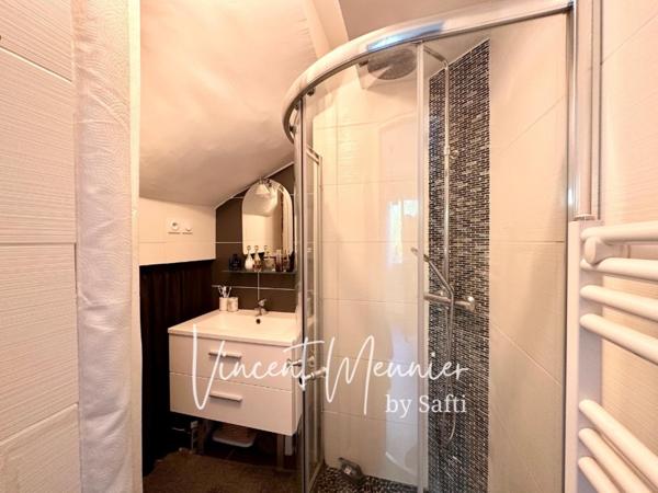 Maison 6 Chambres / Terrain 575 m2