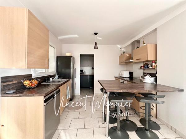 Maison 6 Chambres / Terrain 575 m2