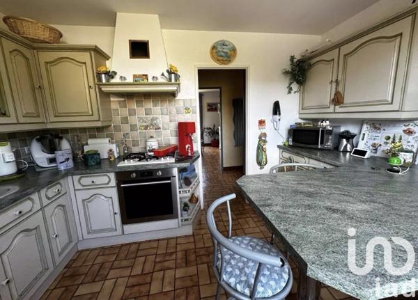 Maison à vendre 5 pièces 135 m² Villeneuve-sur-Yonne