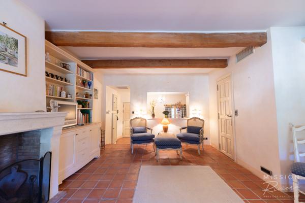 Peillon (06440) Studio avec terrasse dans le village médiéval de Peillon – à 20 minutes de Nice