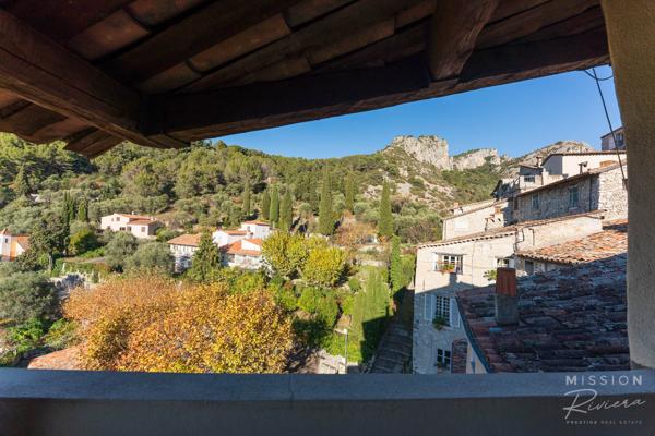 Peillon (06440) Studio avec terrasse dans le village médiéval de Peillon – à 20 minutes de Nice