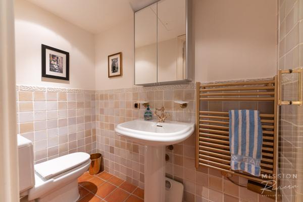 Peillon (06440) Studio avec terrasse dans le village médiéval de Peillon – à 20 minutes de Nice