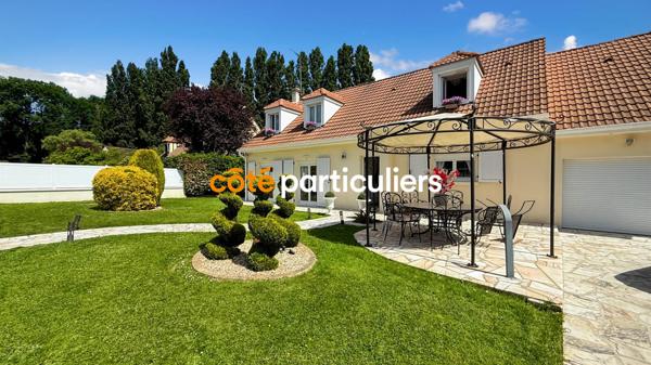 Vente Maison283,81 m² - 8 Pièces - SANTENY (94440)