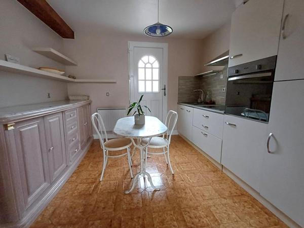 Maison rénovée 4 pièces -110 M² à Vouzy