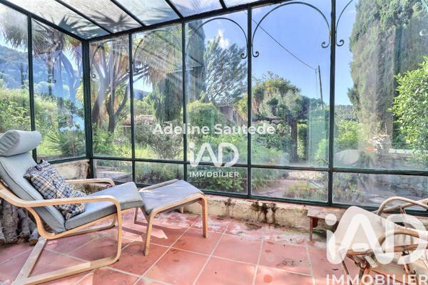 Maison à vendre 9 pièces 173 m² Saint-Cyr-sur-Mer