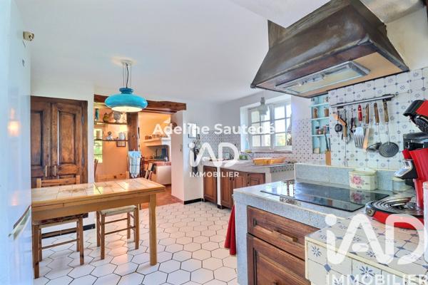 Maison à vendre 9 pièces 173 m² Saint-Cyr-sur-Mer