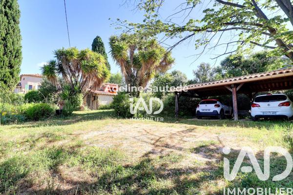 Maison à vendre 9 pièces 173 m² Saint-Cyr-sur-Mer
