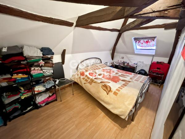 À vendre : Appartement 3 pièces à FONTENAY TRESIGNY