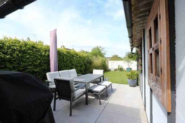 Maison 3 chambres avec vie de plain-pied, tout proche des commerces, jardin et appentis