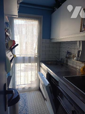 A VENDRE à ARZON (56) FACE MER - APPT en duplex de 71,02m2 + cave et garage double