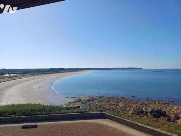 A VENDRE à ARZON (56) FACE MER - APPT en duplex de 71,02m2 + cave et garage double