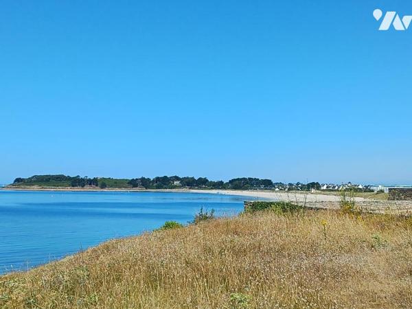 A VENDRE à ARZON (56) FACE MER - APPT en duplex de 71,02m2 + cave et garage double