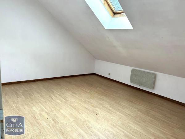 Maison à louer 4 pièces 129.49m² Rogécourt (02800)