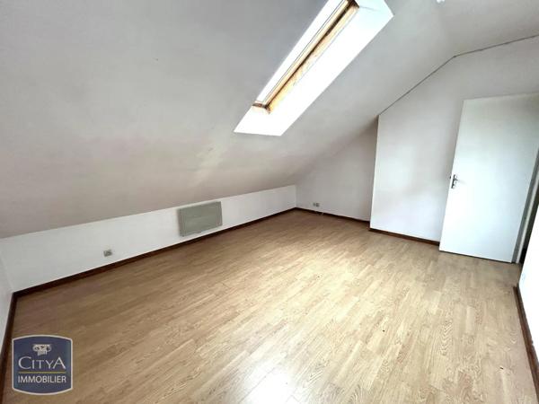Maison à louer 4 pièces 129.49m² Rogécourt (02800)