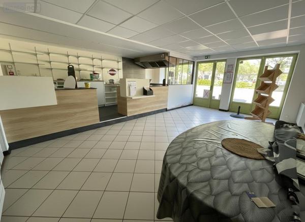 Immeuble à vendre à La Guerche-de-Bretagne en Ille-et-Vilaine (35130), ref : 118/1037