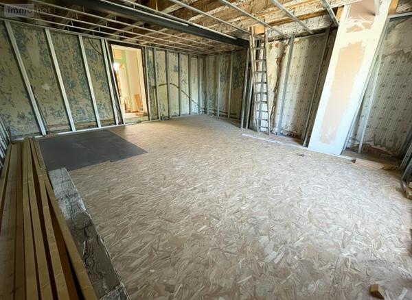 Immeuble à vendre à La Guerche-de-Bretagne en Ille-et-Vilaine (35130), ref : 118/1037