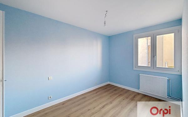 Appartement à louer    3 pièces • 52 m2 Montluçon