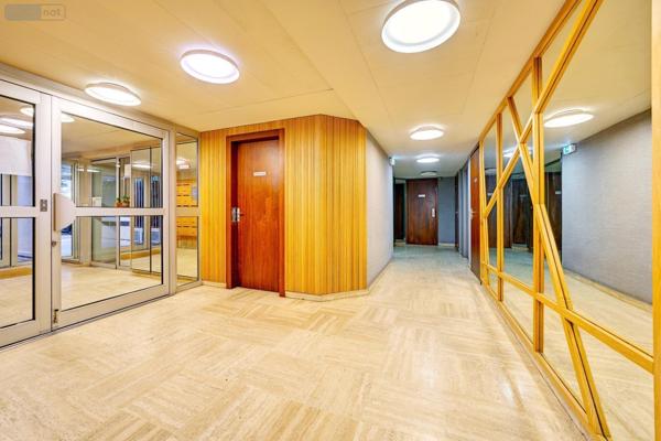 Appartement à vendre à Saint-Mandé dans le Val-de-Marne (94160), ref : 2 PIECES TERRASSE +BOX SAINT MANDE   
BOIS DE VINCENNES