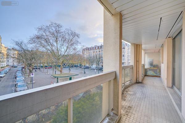 Appartement à vendre à Saint-Mandé dans le Val-de-Marne (94160), ref : 2 PIECES TERRASSE +BOX SAINT MANDE   
BOIS DE VINCENNES