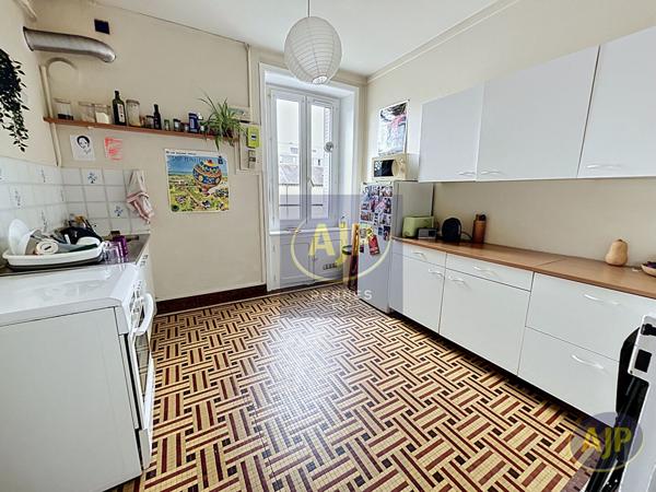 Vente appartement Rennes : 315 000 € - AJP Immobilier Rennes Est