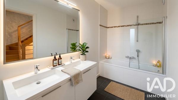 Maison à vendre 5 pièces 132,47 m² Guyancourt
