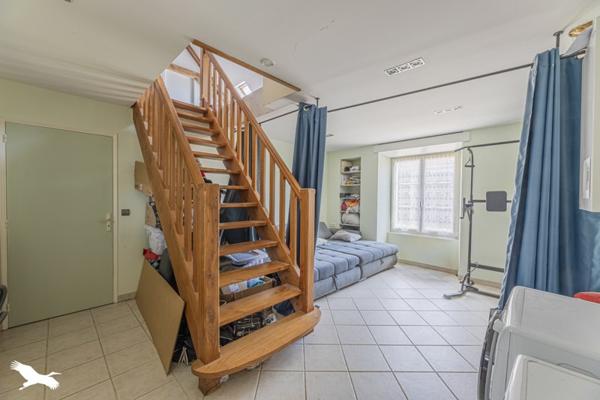 Maison 270 810 € Saint-Amand-Longpré 4 p 156 m² DPE C