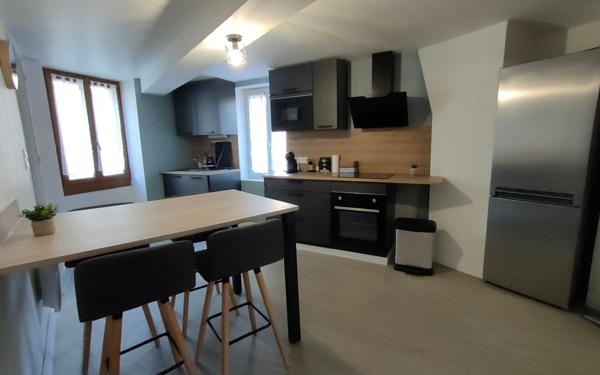 Maison à vendre    3 pièces •  Catllar