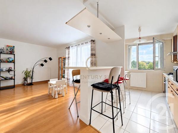 Appartement F3 à vendre  3 pièces - 60,92 m 2   NOISIEL  - 77