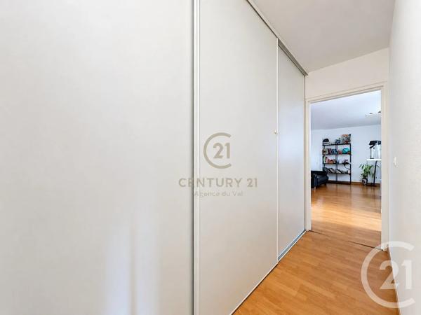 Appartement F3 à vendre  3 pièces - 60,92 m 2   NOISIEL  - 77