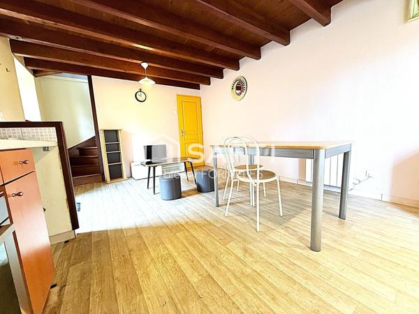 Petite maison à proximité de Carrefour Boisseuil et Feytiat -