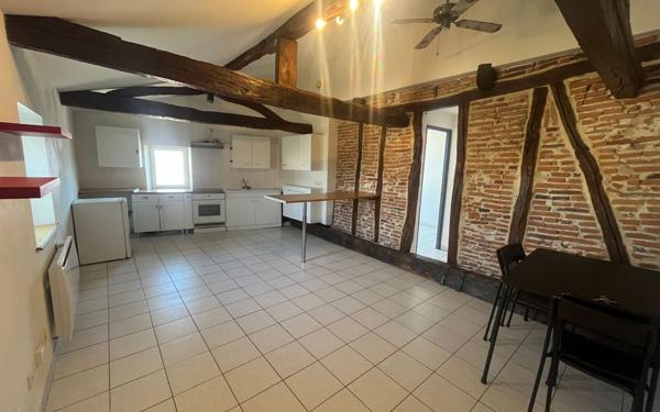 Appartement à louer    1 pièce •  Castres
