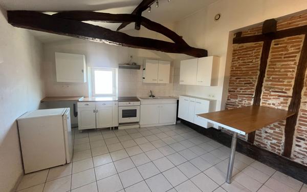 Appartement à louer    1 pièce •  Castres