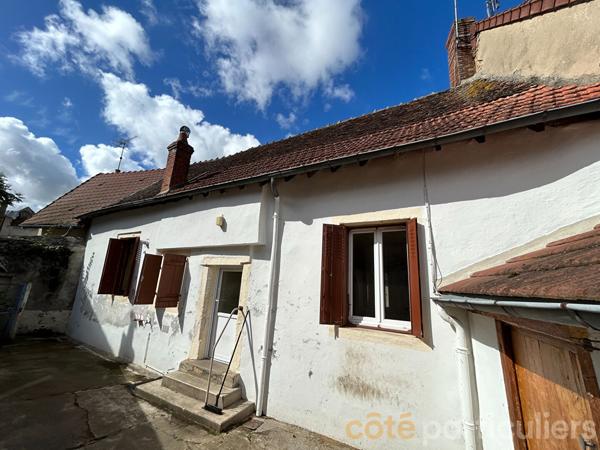 Vente
                Maison63 m² - 3 Pièces -
                    SAINT AMAND MONTROND (18200)