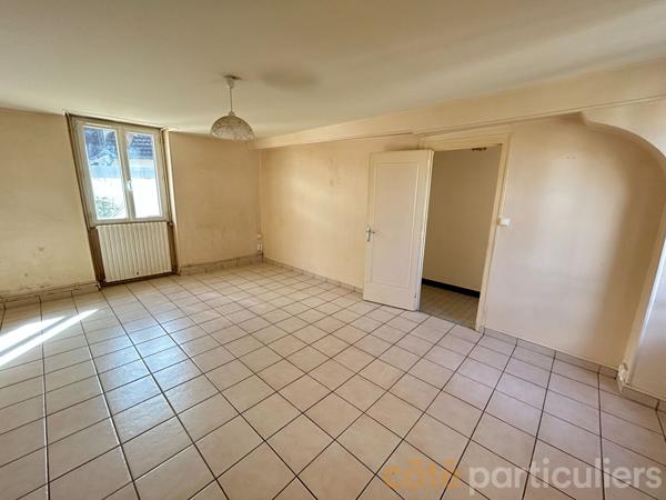 Vente
                Maison63 m² - 3 Pièces -
                    SAINT AMAND MONTROND (18200)