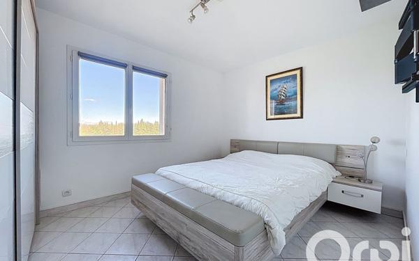 Maison à vendre    7 pièces •  Théza