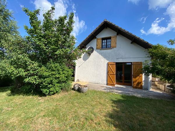 Maison - 7 pièces - 95 m²
