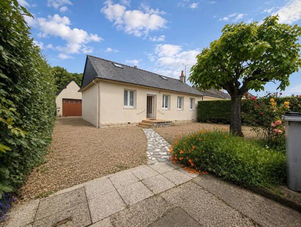 Maison de plain-pied avec jardin et espaces annexes – Cinq-Mars-la-Pile