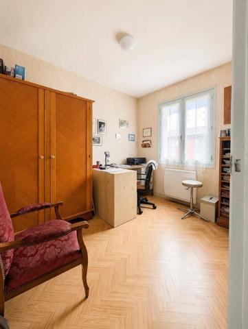 Maison de plain-pied avec jardin et espaces annexes – Cinq-Mars-la-Pile