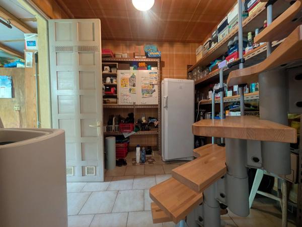 Maison de plain-pied avec jardin et espaces annexes – Cinq-Mars-la-Pile