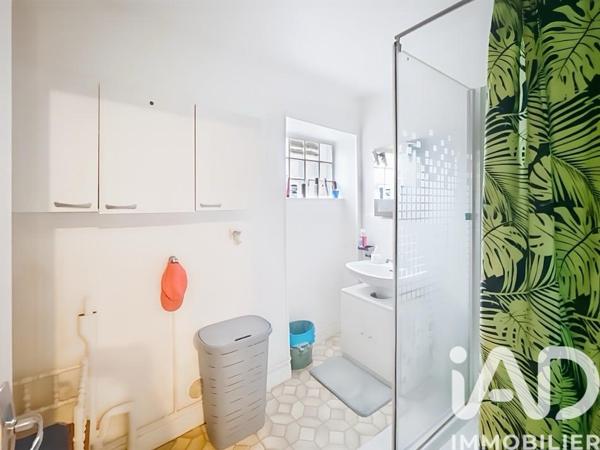 Immeuble à vendre 273 m² Crespières