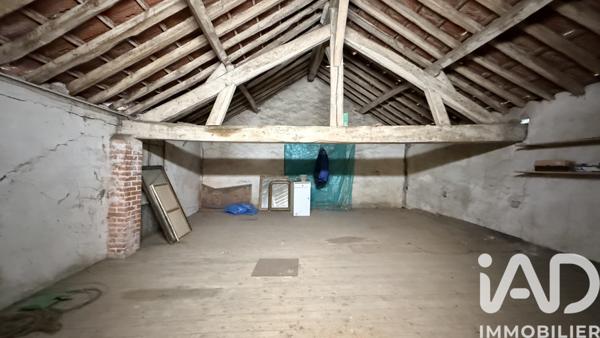 Immeuble à vendre 273 m² Crespières