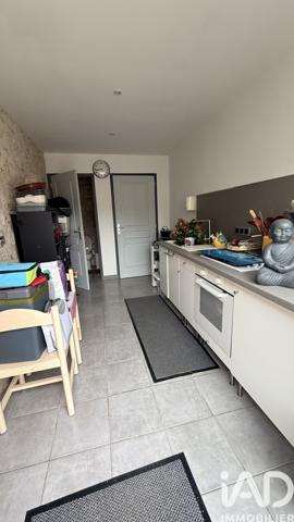 Immeuble à vendre 273 m² Crespières