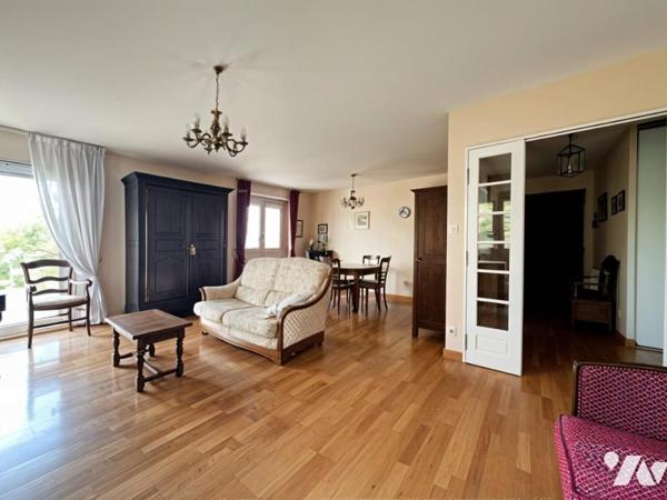 LA FAYETTE - Appartement T4 avec balcon, Cave et Garage