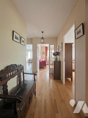 LA FAYETTE - Appartement T4 avec balcon, Cave et Garage