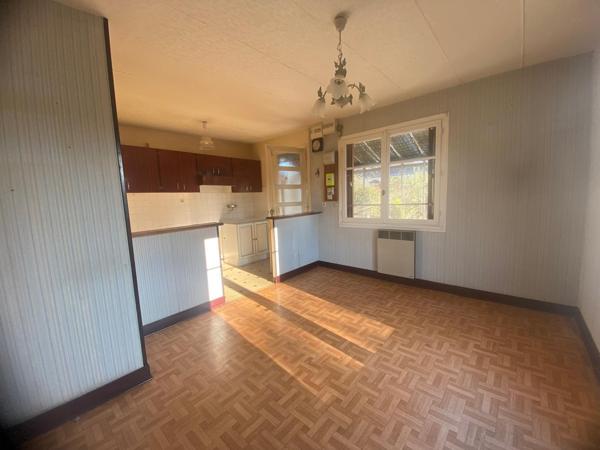 Maison plain pied - 2 chambres - garage