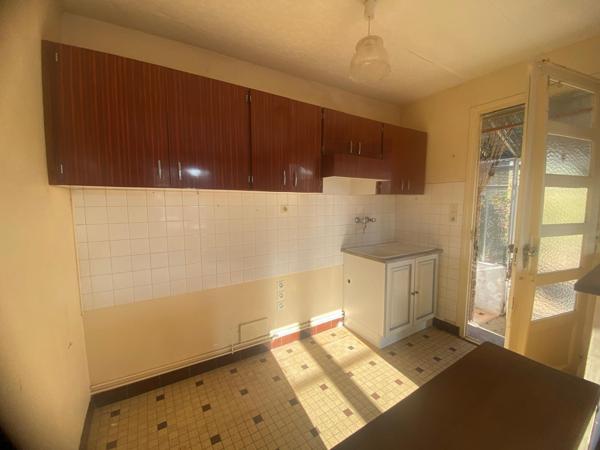 Maison plain pied - 2 chambres - garage